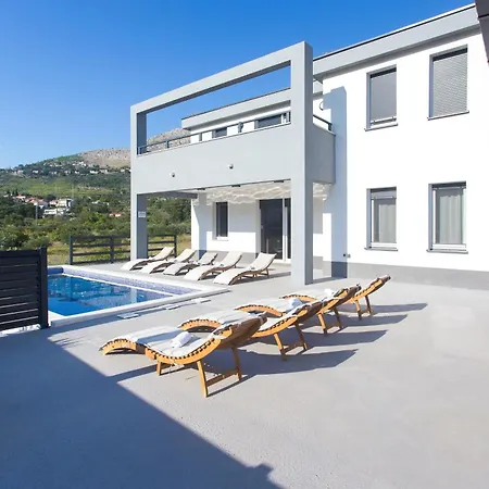 Family Friendly House With A Swimming Pool Srinjine, Split - 23770 *