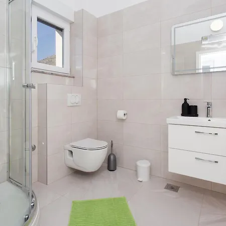 Family Friendly House With A Swimming Pool Srinjine, Split - 23770 Srinjine
